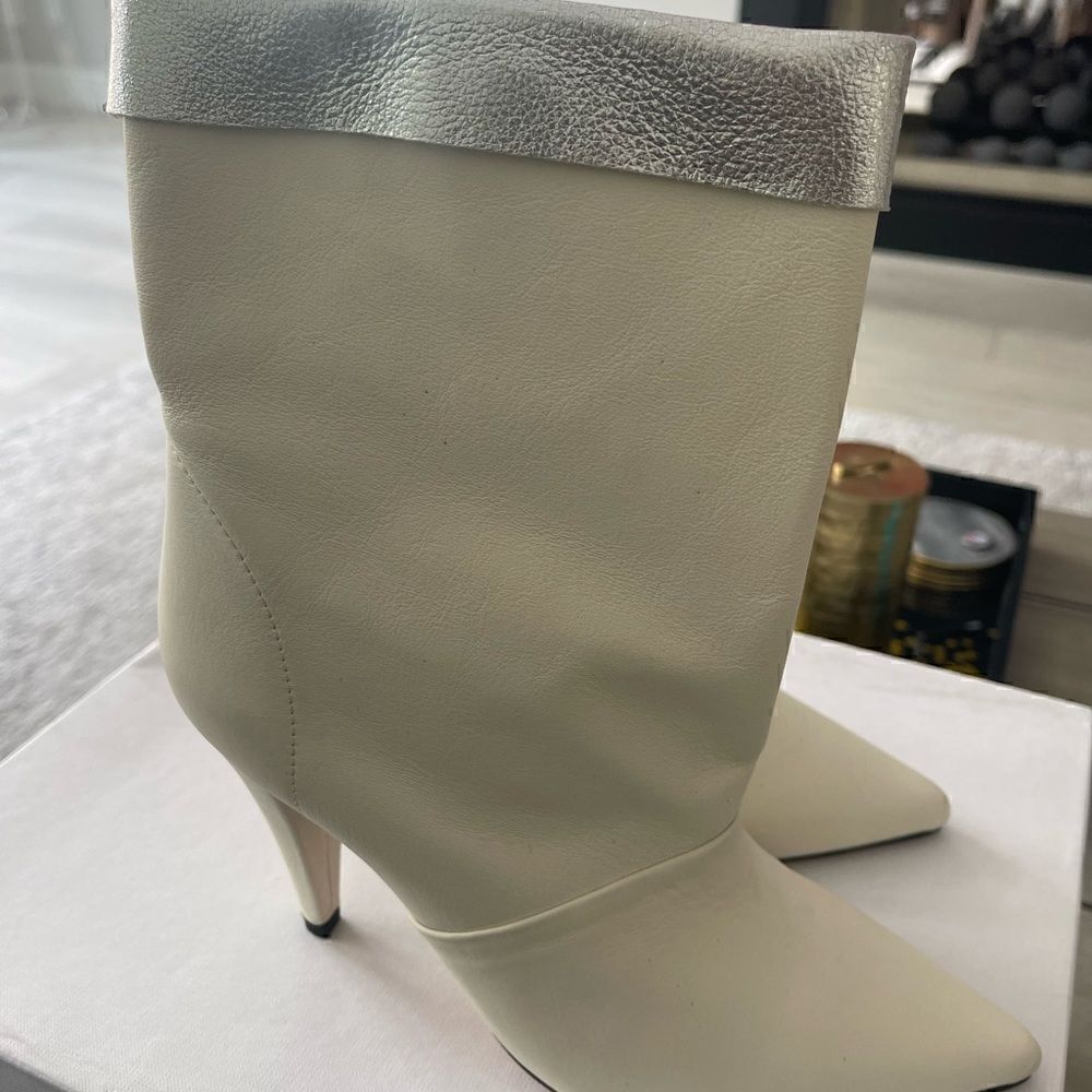 IRO Avina Withe silver fold over bootie boots NIB size 37 - Picture 5 of 6